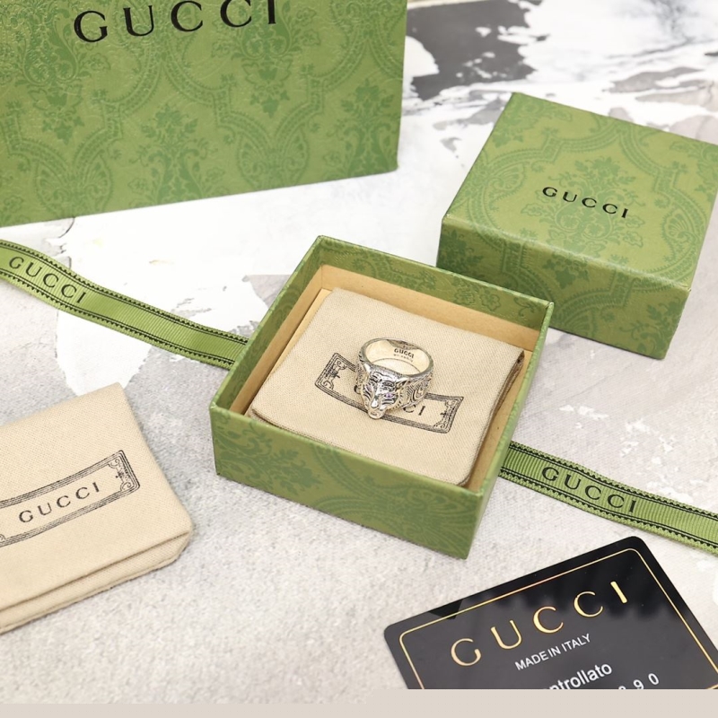 G*u*i rings